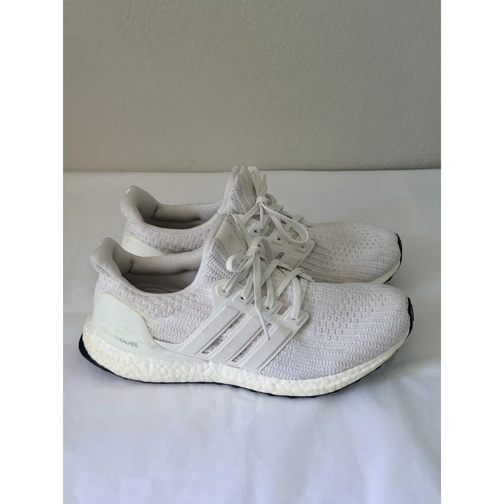 Adidas UltraBoost Men’s  Triple White Running Shoes Sneakers Size 7.5 US BB6168